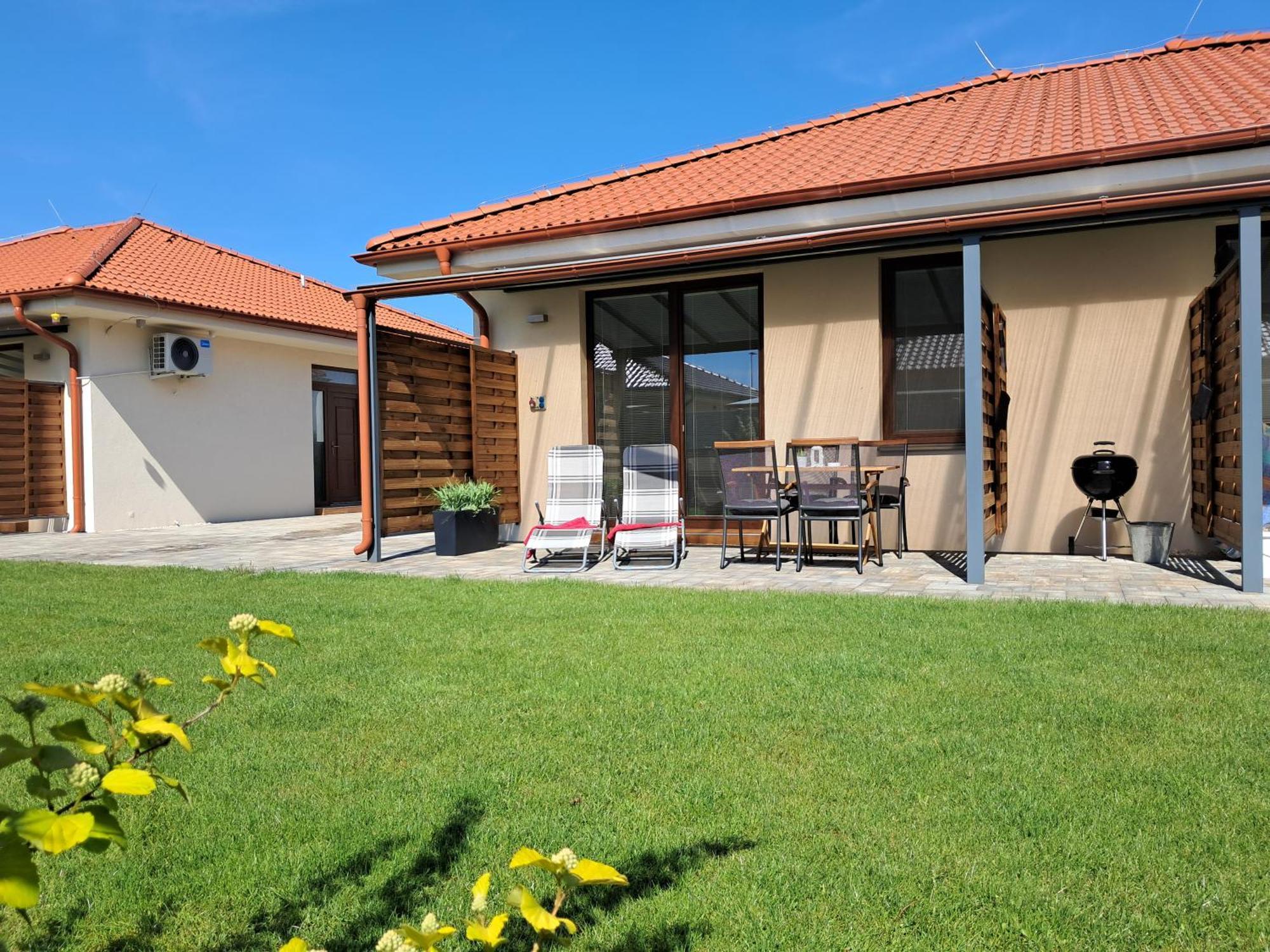 Apartmany Rubin Nesvady Exterior photo